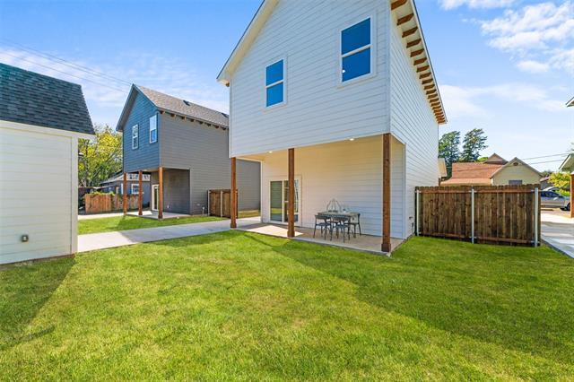 Building Photo - 612 1/2 N Robinson St