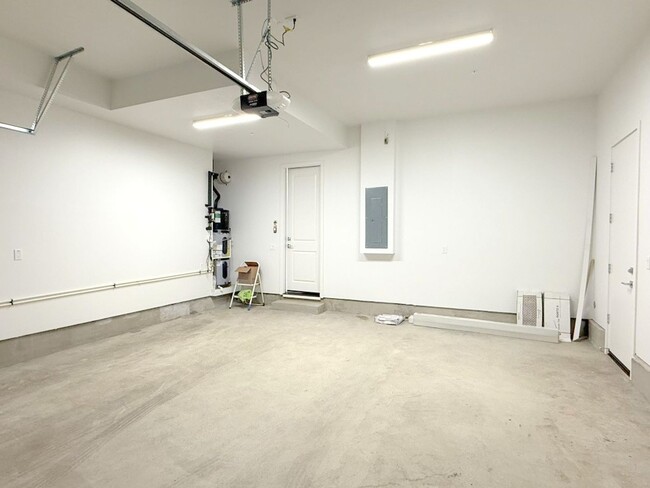 Building Photo - Newly Built ! Be The First To Live Here ! Modern Detached Home In New City Village !