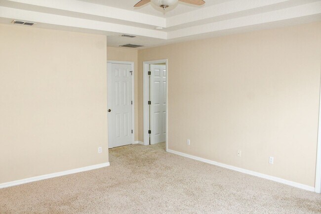 Building Photo - 14252 Confetti Dr