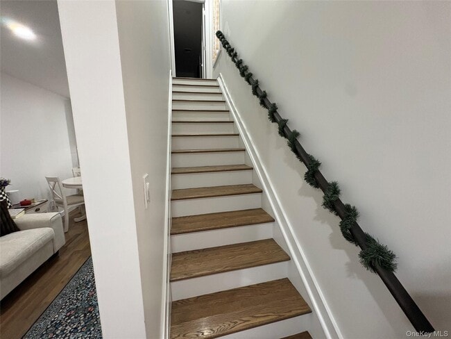 Building Photo - 46 Maxwell Ave