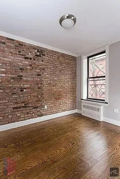 Building Photo - STANTON ST.