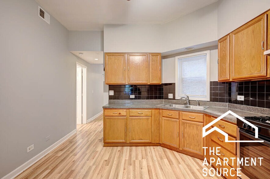 Building Photo - 3528 W Palmer St