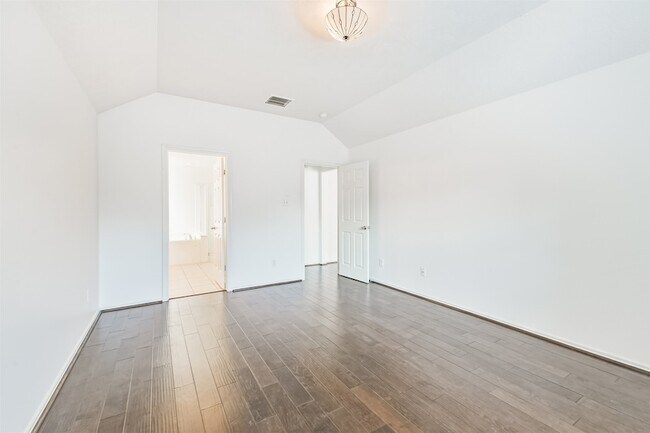 Building Photo - 2507 Liza Ct