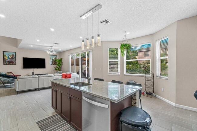 Building Photo - 9885 Woodworth Ct