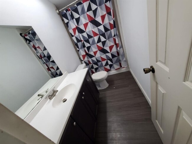 Building Photo - 15107 Pearce Ln