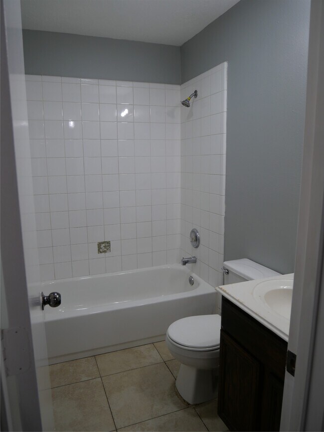 Building Photo - 11931 Panay Village Cir