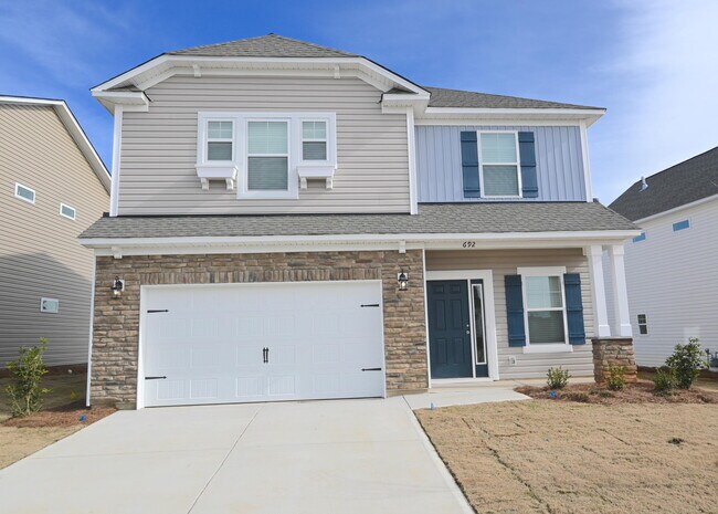 Primary Photo - 692 Manitou Cir