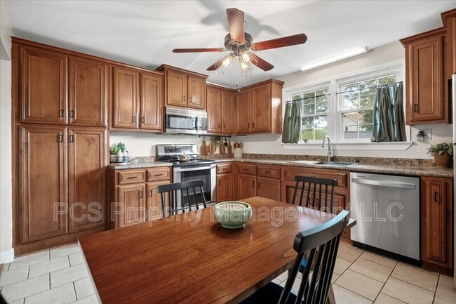 Building Photo - 16100 Gary Ave