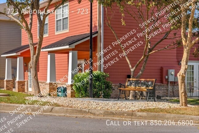 Building Photo - 723 Arbor Lake Dr