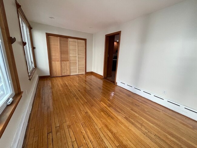 Building Photo - 338 K St