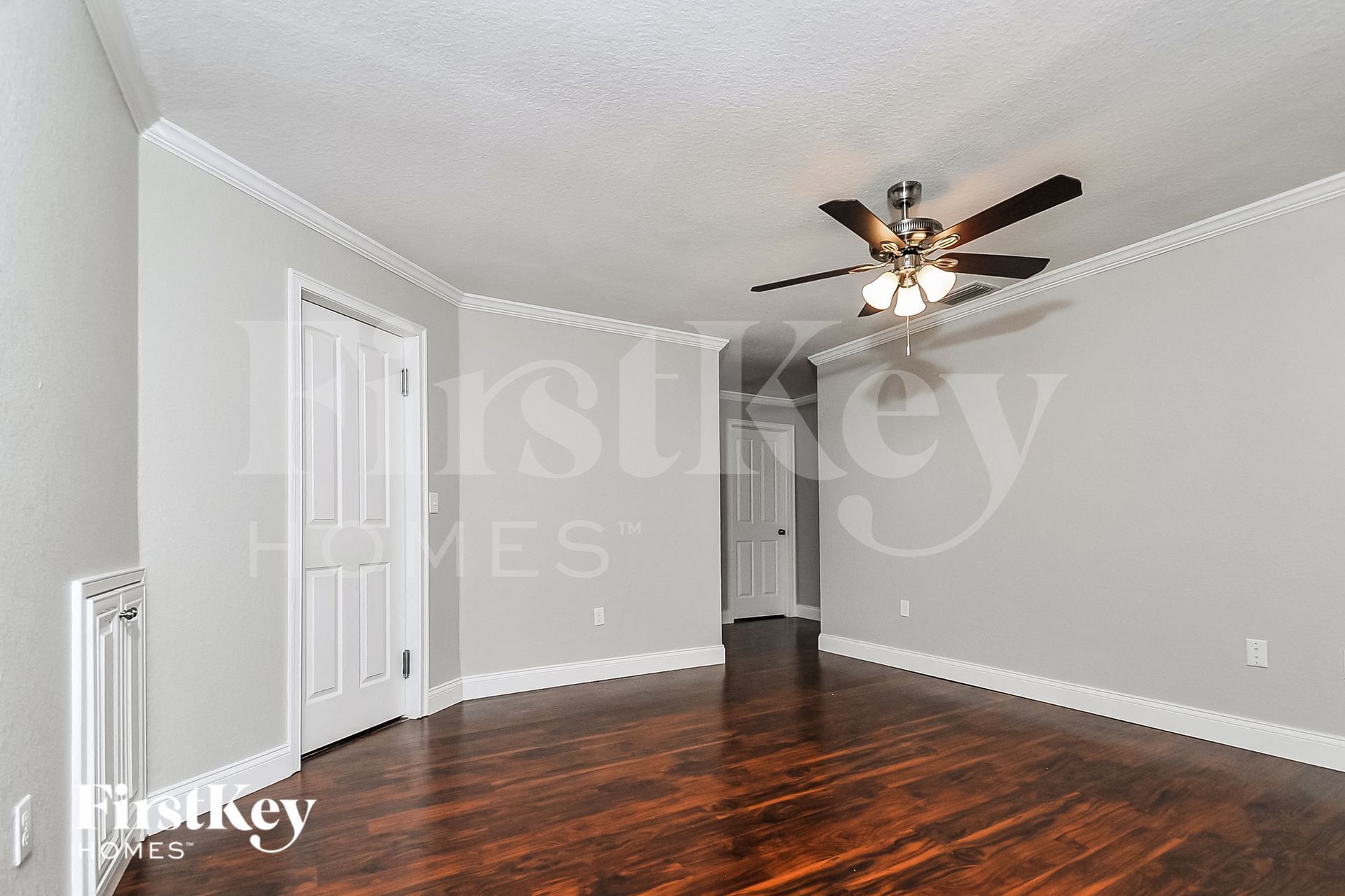 Building Photo - 4635 Dillwyn Dr
