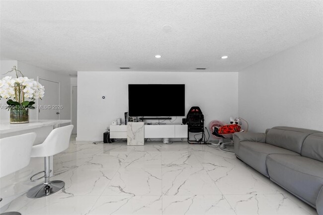 Building Photo - 15646 SW 97th Terrace