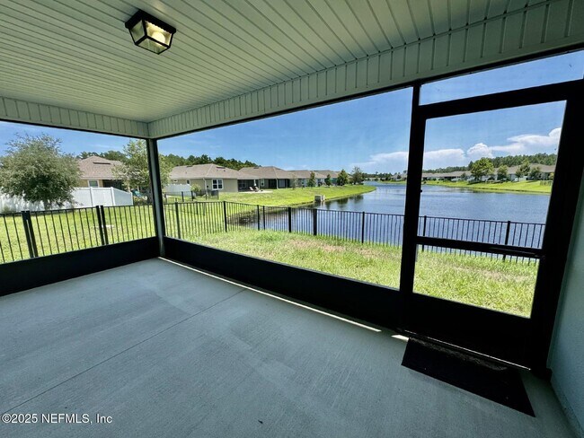 Building Photo - 336 Midway Park Dr