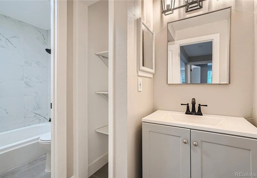 Building Photo - 7899 Allison Way