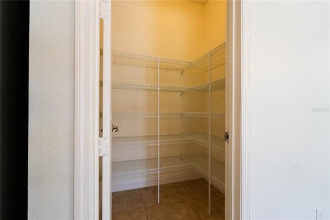 Building Photo - 9088 Outlook Rock Trail