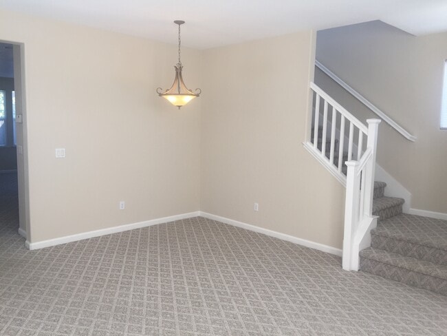 Building Photo - 772 Montecito Ct