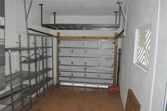 Building Photo - 165 NE 98th St