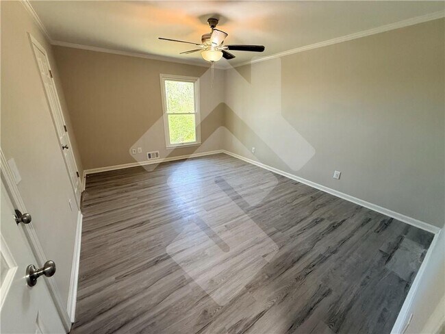 Building Photo - 3670 Gravitt Rd