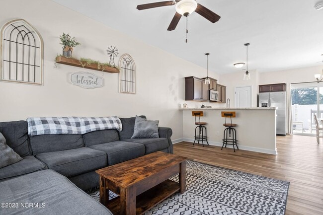 Building Photo - Modern Sneads Ferry Townhome with Private Fenced Yard