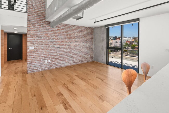Building Photo - 1780 Kettner Blvd