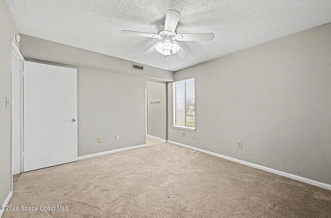 Building Photo - 3590 Sable Palm Ln