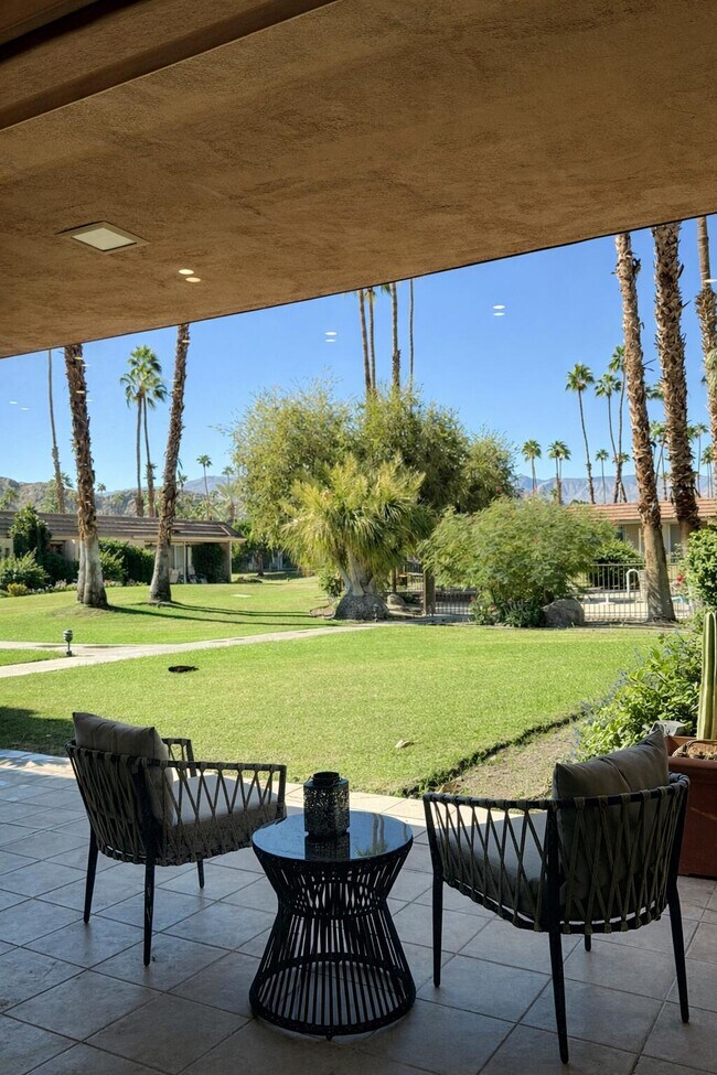 Building Photo - 45565 Pima Rd