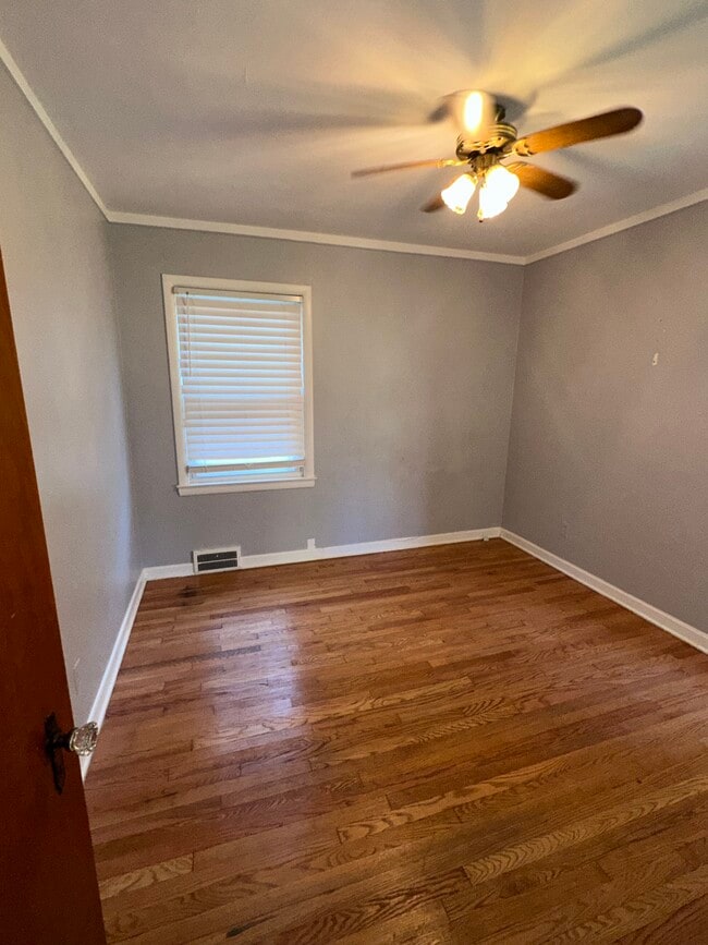 Building Photo - 20109 Stotter St