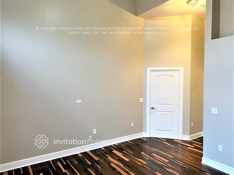 Building Photo - 8165 Madison Lakes Cir S