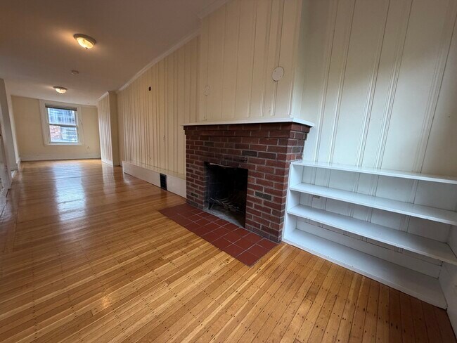 Building Photo - 41 S Russell St
