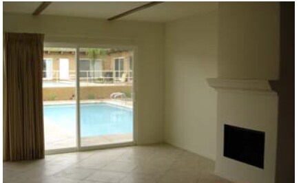 Building Photo - 39921 Estates Rd