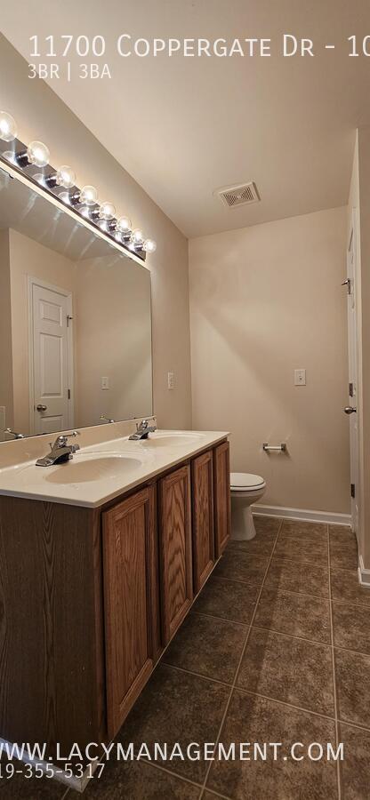 Building Photo - 11700 Coppergate Dr