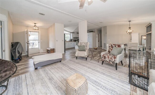 Building Photo - 8540 Boyt Rd