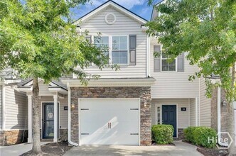 Building Photo - 3 Bedroom, 2.5 bath townhome in Creekside of Richmond Hill