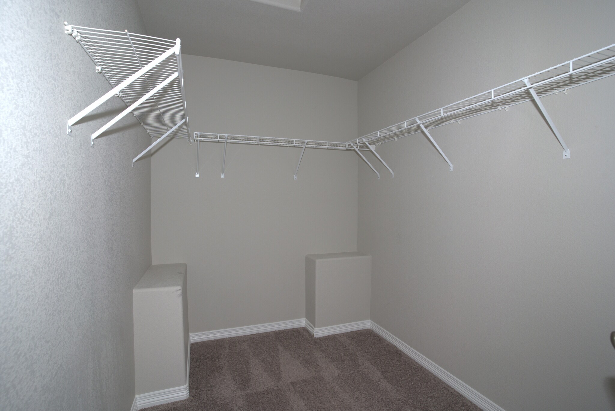 Building Photo - 9792 Fairway Glen Dr