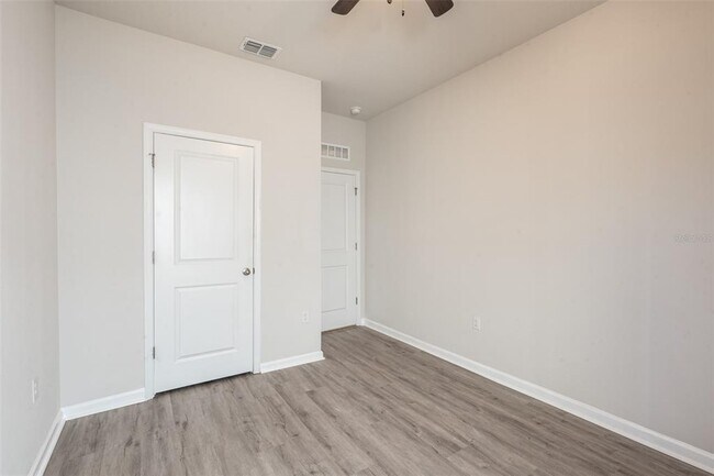 Building Photo - 334 Winter Bliss Ln