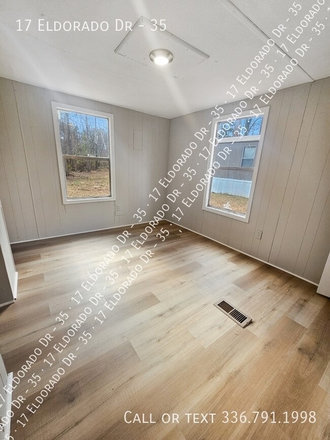 Building Photo - 17 Eldorado Dr