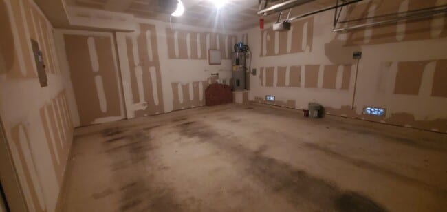 Building Photo - 249 Nomad Ln