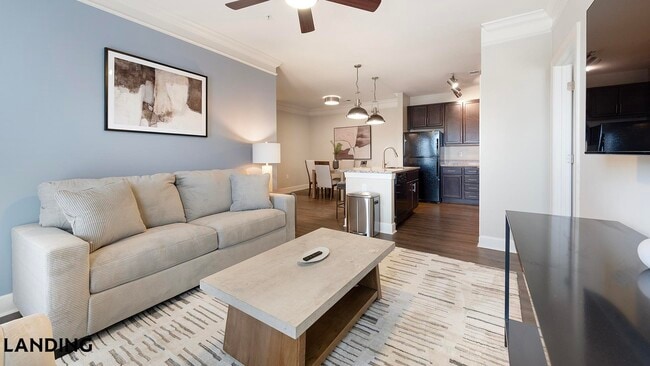 Building Photo - 3000 Daventry Cir