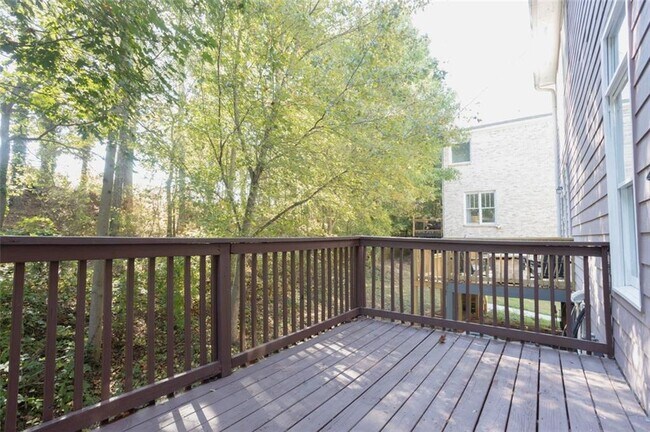 Building Photo - 4871 Pinnacle Dr