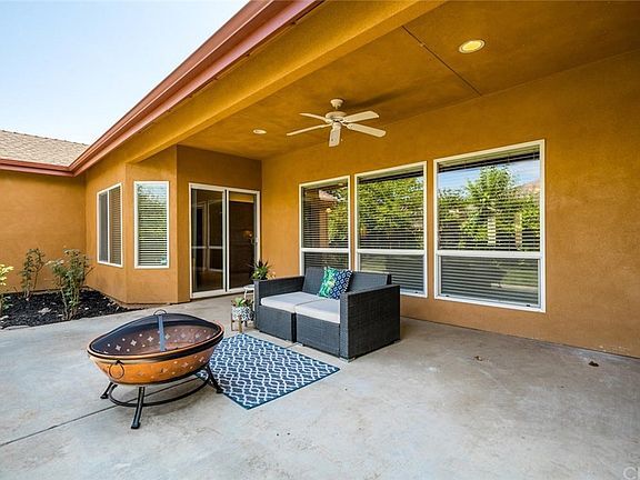 Building Photo - 109 Sterling Oaks Dr