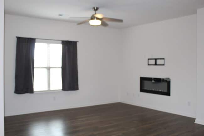 Building Photo - 175 Walker Meadows Ln