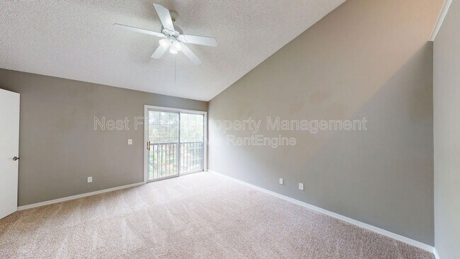Building Photo - 322 Sunrise Cir