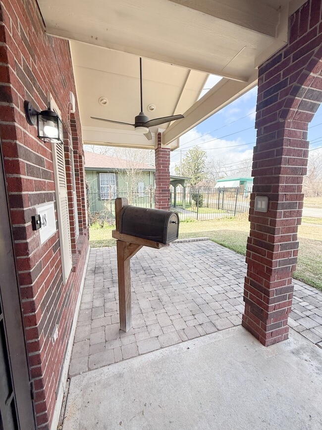 Building Photo - 3348 Reeves St