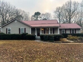 Building Photo - 1358 Ball Ground Rd