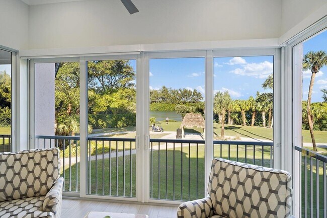 Building Photo - 3902 Fairway Dr S