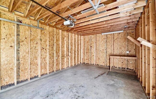 Building Photo - 6108 Eaton Dr