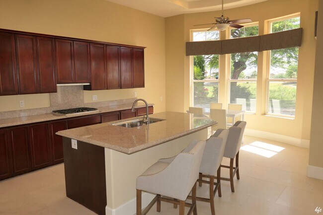 Building Photo - Mission Hills Country Club,Rancho Mirage. Long term.