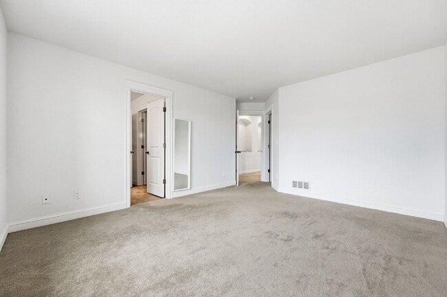 Building Photo - Luxurious 4-Bed Retreat with Expansive 6,053 sq. ft. Layout, High-End Finishes, Flexible Living S...