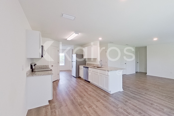 Building Photo - 18354 Koala Ave