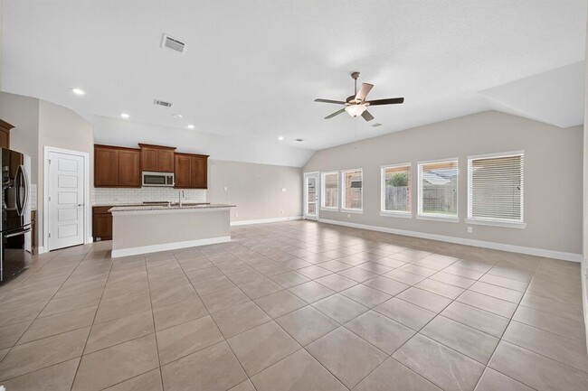 Building Photo - 21714 Rose Maris Ln